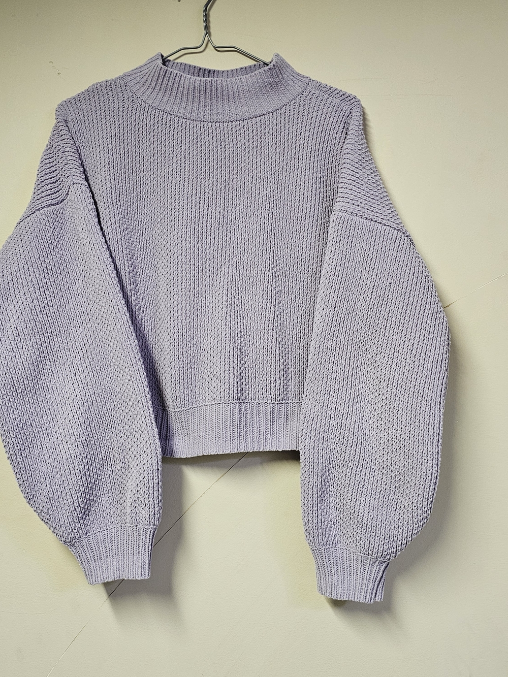 Hollister Cropped Sweater M Lavender Chunky Knit Balloon Sleeve